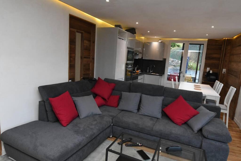 Logement Renove Avec Vue Panoramique La Saussaz Zewnętrze zdjęcie