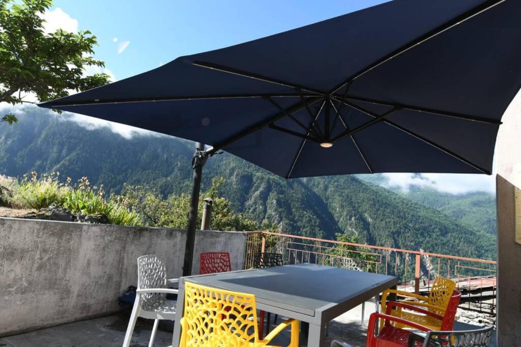 Logement Renove Avec Vue Panoramique La Saussaz Zewnętrze zdjęcie