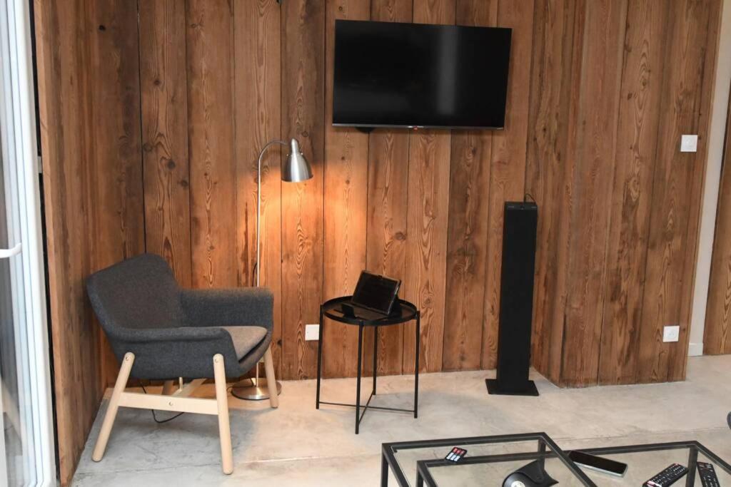 Logement Renove Avec Vue Panoramique La Saussaz Zewnętrze zdjęcie