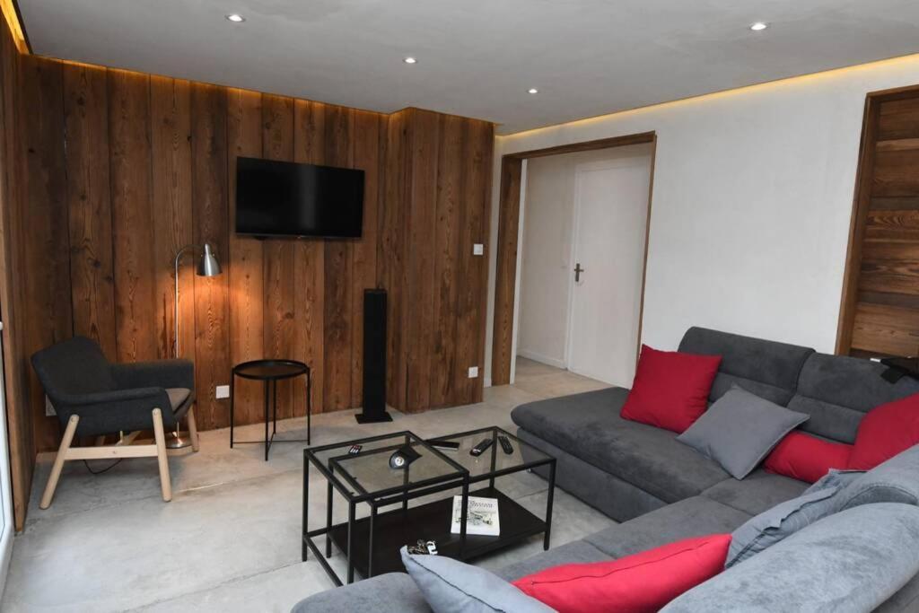 Logement Renove Avec Vue Panoramique La Saussaz Zewnętrze zdjęcie