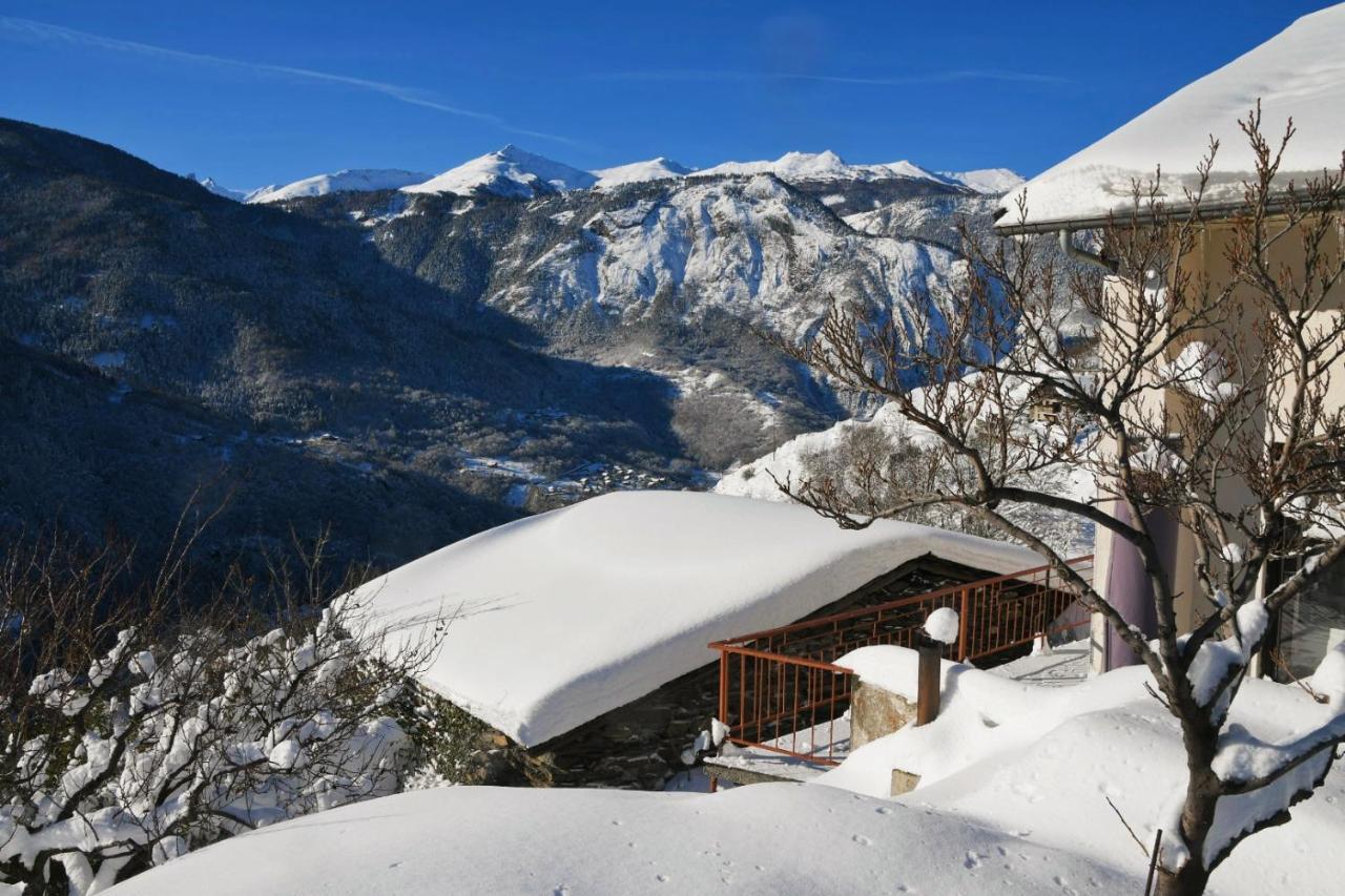 Logement Renove Avec Vue Panoramique La Saussaz Zewnętrze zdjęcie